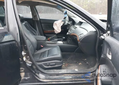 2011 Honda Accord 2.4 Ex-L из США, поврежденный, VIN 1HGCP2F83BA070012